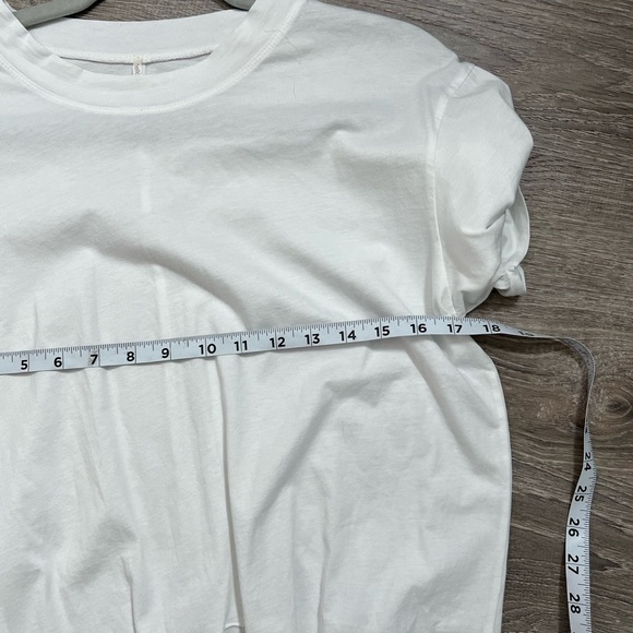 Hello Nite Los Angeles Women Tie Knot Top- Small - Picture 4 of 7